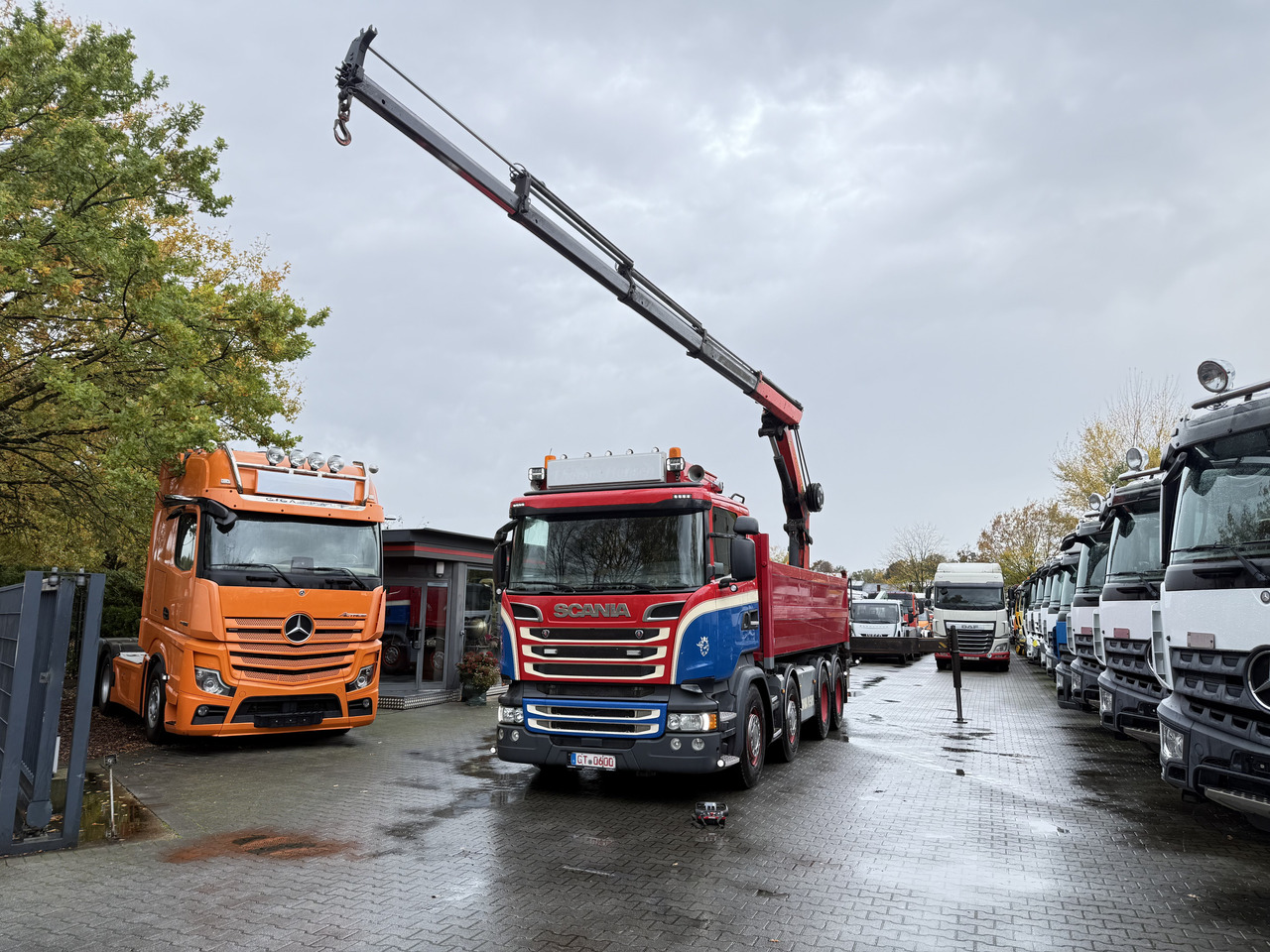 Scania R580 V8 8X4 Kipper Kran Palfinger 22002 - Camion benne, Camion grue: photos 2 Scania R580 V8 8X4 Kipper Kran Palfinger 22002 - Camion benne, Camion grue: photos 2