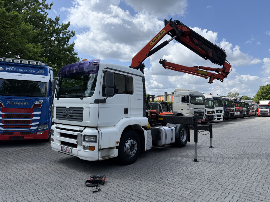 MAN TGA 18.430 Kran Palfinger 16502 Jib 26.5 Meter - Tracteur routier: photos 1 MAN TGA 18.430 Kran Palfinger 16502 Jib 26.5 Meter - Tracteur routier: photos 1