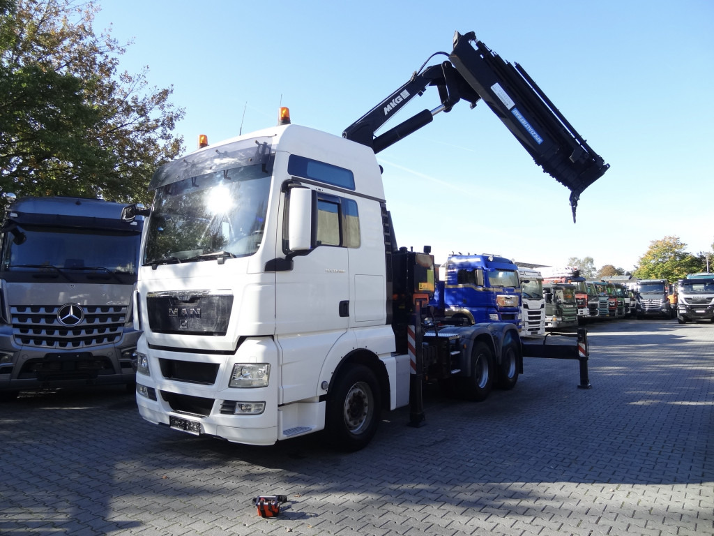 MAN TGX 33.480 6X4 Kran MKG 381 bis 20 Meter - Tracteur routier: photos 1 MAN TGX 33.480 6X4 Kran MKG 381 bis 20 Meter - Tracteur routier: photos 1
