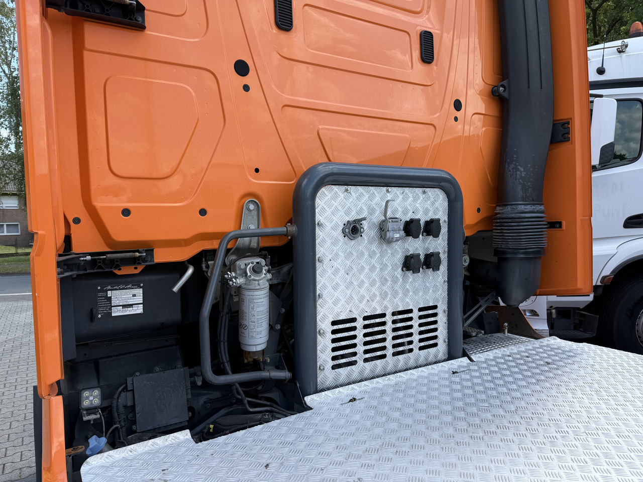 Mercedes-Benz Actros MP5 2663 6X4 Super Ausstattung - Tracteur routier: photos 3 Mercedes-Benz Actros MP5 2663 6X4 Super Ausstattung - Tracteur routier: photos 3