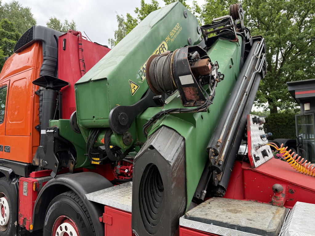 Volvo FM12 420 8X4 Kran Palfinger PK90002 31 Meter - Tracteur routier: photos 2 Volvo FM12 420 8X4 Kran Palfinger PK90002 31 Meter - Tracteur routier: photos 2