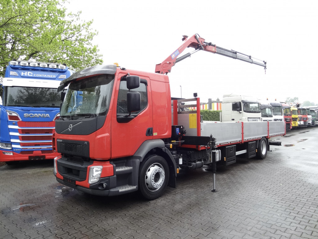 Volvo FL 280.18 mit Kran HMF 910 K3 - Camion plateau, Camion grue: photos 1 Volvo FL 280.18 mit Kran HMF 910 K3 - Camion plateau, Camion grue: photos 1