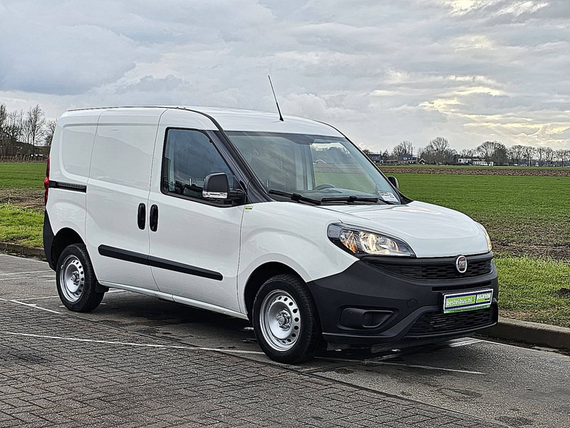 Fiat Doblò CARGO 1.6 L1 1e Eigenaar NL! - Fourgonnette: photos 5 Fiat Doblò CARGO 1.6 L1 1e Eigenaar NL! - Fourgonnette: photos 5
