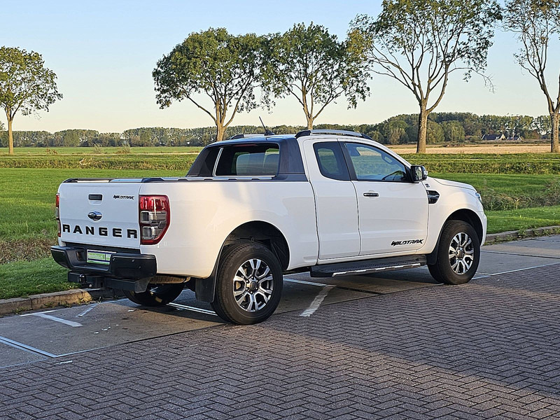 Ford Ranger 2.0 213 WILDTRACK - Pick-up: photos 3 Ford Ranger 2.0 213 WILDTRACK - Pick-up: photos 3