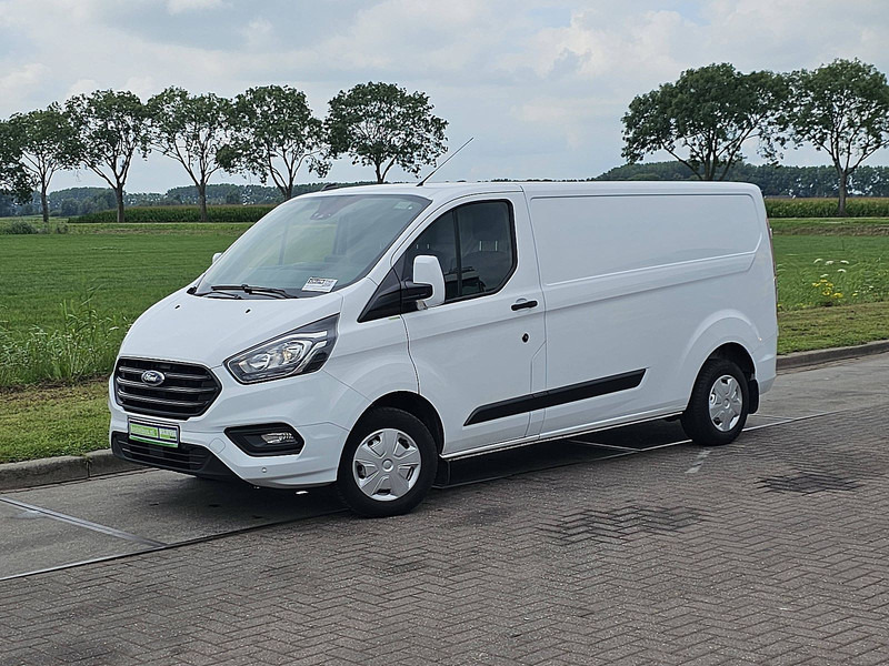 Ford Transit Custom 2.0 L2H1 Navi PDC! - Fourgonnette: photos 2 Ford Transit Custom 2.0 L2H1 Navi PDC! - Fourgonnette: photos 2