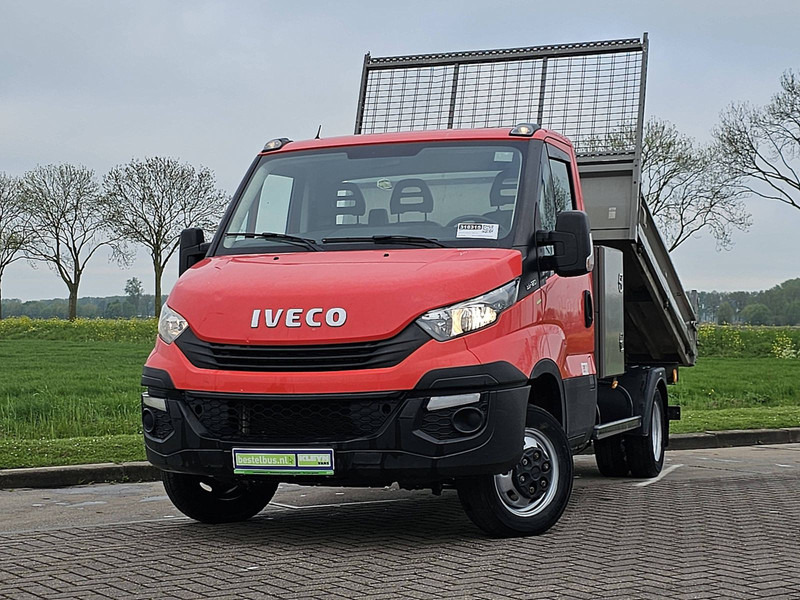 Iveco Daily 35C12 Kipper Kist Airco ! - Véhicule utilitaire benne: photos 1 Iveco Daily 35C12 Kipper Kist Airco ! - Véhicule utilitaire benne: photos 1