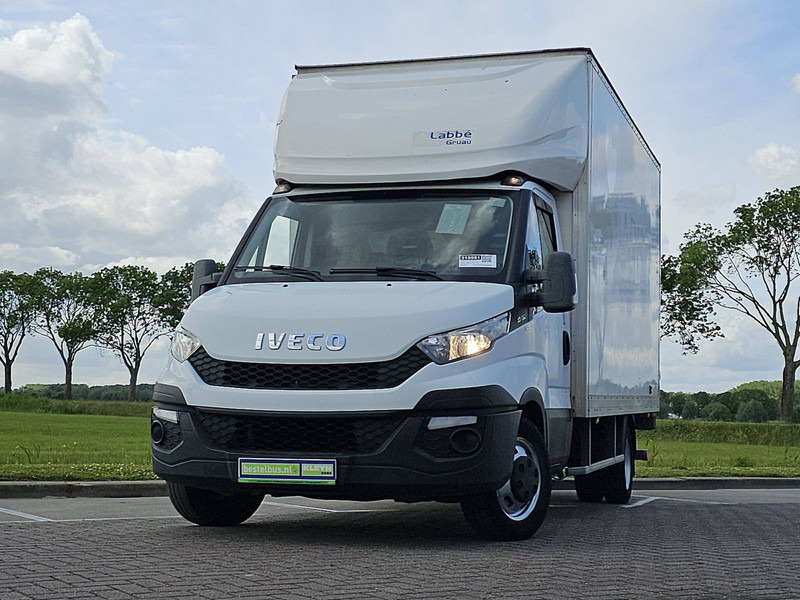 Iveco Daily 35C15 3.0 Laadklep Airco! - Fourgon: photos 1 Iveco Daily 35C15 3.0 Laadklep Airco! - Fourgon: photos 1