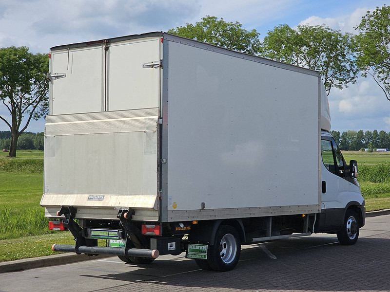Iveco Daily 35C15 3.0 Laadklep Airco! - Fourgon: photos 3 Iveco Daily 35C15 3.0 Laadklep Airco! - Fourgon: photos 3