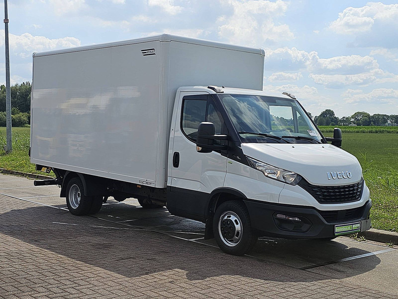 Iveco Daily 35C16 Bakwagen Laadklep - Fourgon: photos 5 Iveco Daily 35C16 Bakwagen Laadklep - Fourgon: photos 5