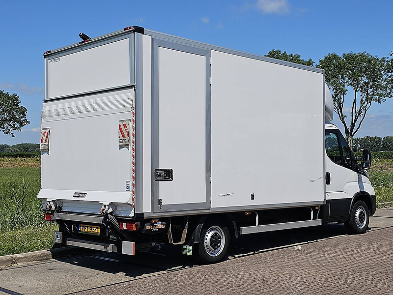 Iveco Daily 35S14 ac automaat EURO6 - Fourgon: photos 3 Iveco Daily 35S14 ac automaat EURO6 - Fourgon: photos 3