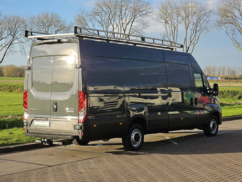 Iveco Daily 35S18 ac automaat EURO6 - Fourgon utilitaire: photos 3 Iveco Daily 35S18 ac automaat EURO6 - Fourgon utilitaire: photos 3