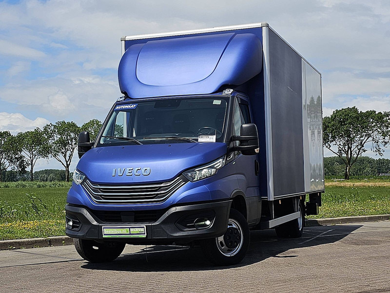 Iveco Daily 50C18 Bakwagen Laadklep ! - Fourgon: photos 1 Iveco Daily 50C18 Bakwagen Laadklep ! - Fourgon: photos 1