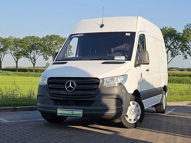 Mercedes-Benz Sprinter 214 CDI AUT. L1H2 - Fourgonnette: photos 1 Mercedes-Benz Sprinter 214 CDI AUT. L1H2 - Fourgonnette: photos 1