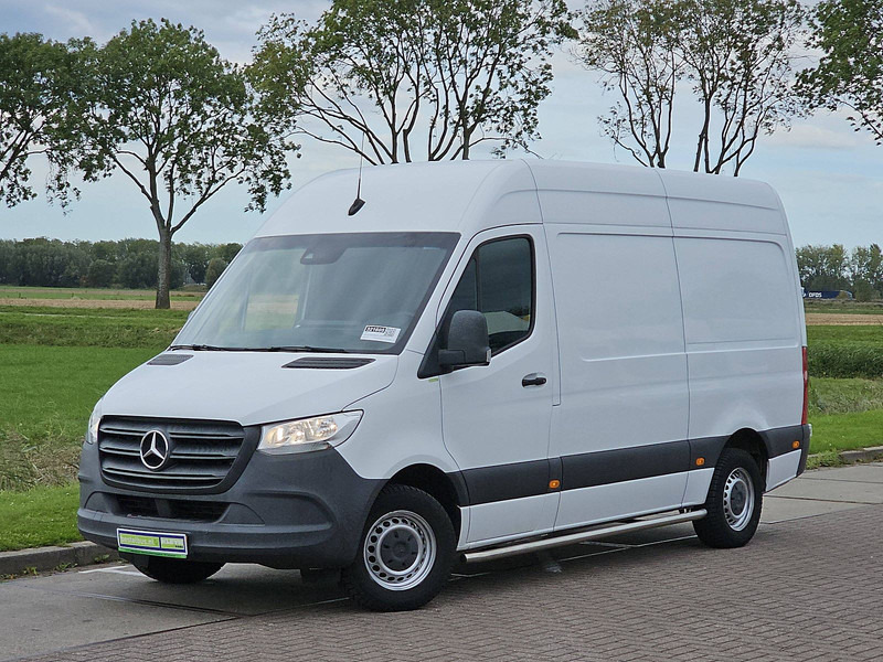 Mercedes-Benz Sprinter 311 L2H2 Wp-Inrichting ! - Fourgon utilitaire: photos 2 Mercedes-Benz Sprinter 311 L2H2 Wp-Inrichting ! - Fourgon utilitaire: photos 2