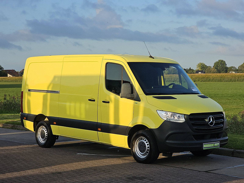 Mercedes-Benz Sprinter 314 CDI L2H1 - Fourgon utilitaire: photos 5 Mercedes-Benz Sprinter 314 CDI L2H1 - Fourgon utilitaire: photos 5