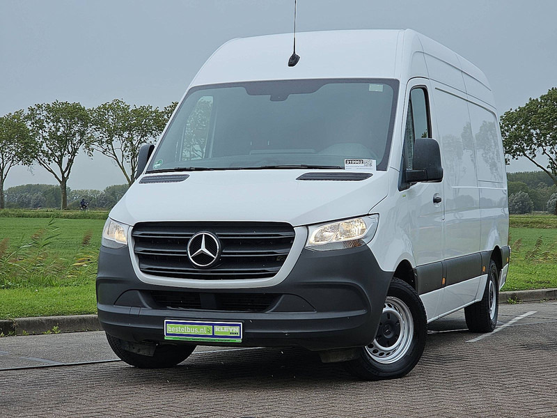 Mercedes-Benz Sprinter 314 L2H2 RWD Mbux - Fourgon utilitaire: photos 1 Mercedes-Benz Sprinter 314 L2H2 RWD Mbux - Fourgon utilitaire: photos 1