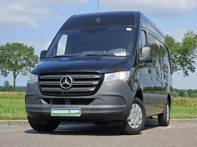 Mercedes-Benz Sprinter 315 L2H2 Mbux Euro6 AC! - Fourgonnette: photos 1 Mercedes-Benz Sprinter 315 L2H2 Mbux Euro6 AC! - Fourgonnette: photos 1