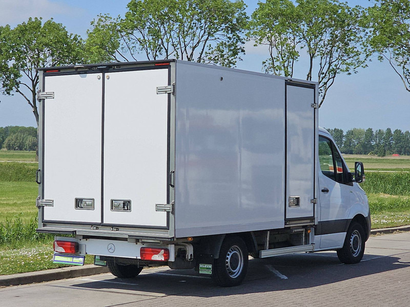 Mercedes-Benz Sprinter 316 BI-TEMP Koelwagen! - Véhicule utilitaire frigorifique: photos 3 Mercedes-Benz Sprinter 316 BI-TEMP Koelwagen! - Véhicule utilitaire frigorifique: photos 3