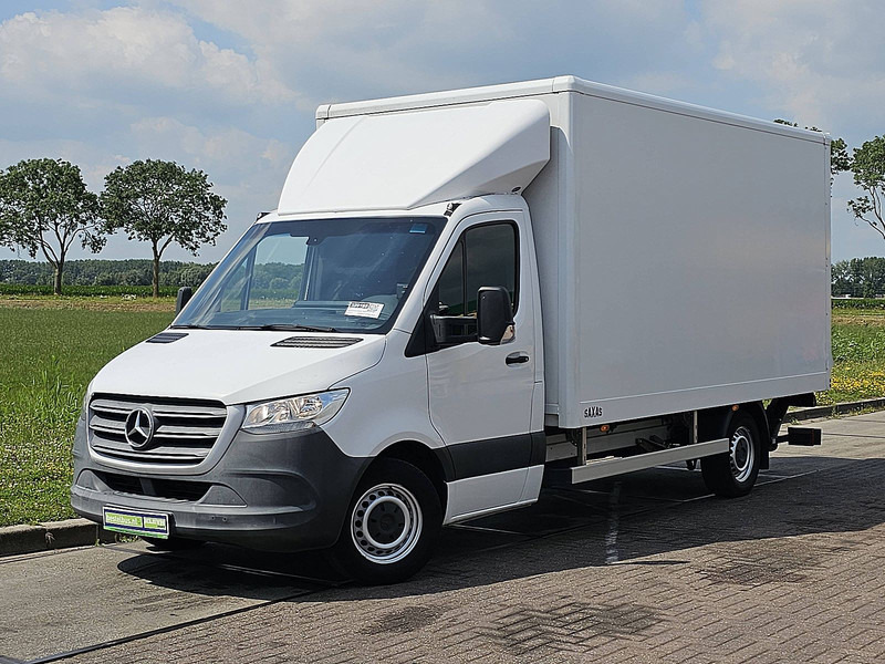 Mercedes-Benz Sprinter 316 Bakwagen Laadklep! - Fourgon: photos 2 Mercedes-Benz Sprinter 316 Bakwagen Laadklep! - Fourgon: photos 2