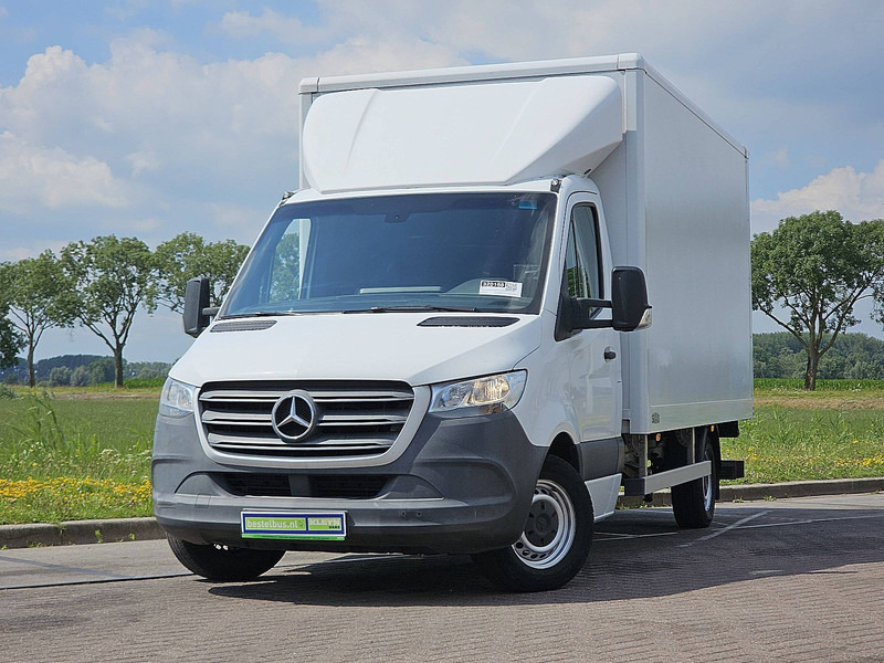 Mercedes-Benz Sprinter 316 Bakwagen Laadklep! - Fourgon: photos 1 Mercedes-Benz Sprinter 316 Bakwagen Laadklep! - Fourgon: photos 1
