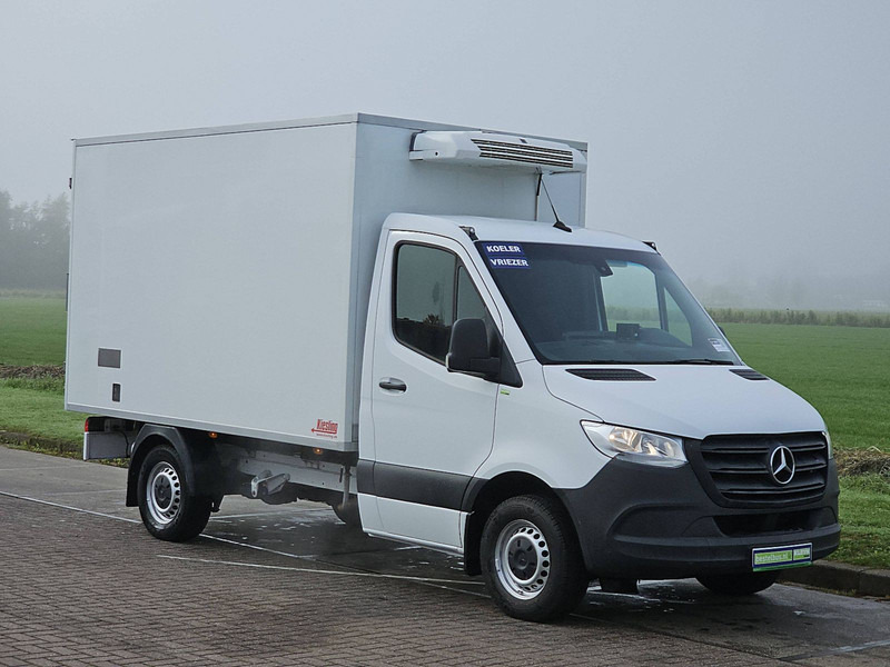 Mercedes-Benz Sprinter 316 Koelwagen D/N 230V - Véhicule utilitaire frigorifique: photos 5 Mercedes-Benz Sprinter 316 Koelwagen D/N 230V - Véhicule utilitaire frigorifique: photos 5