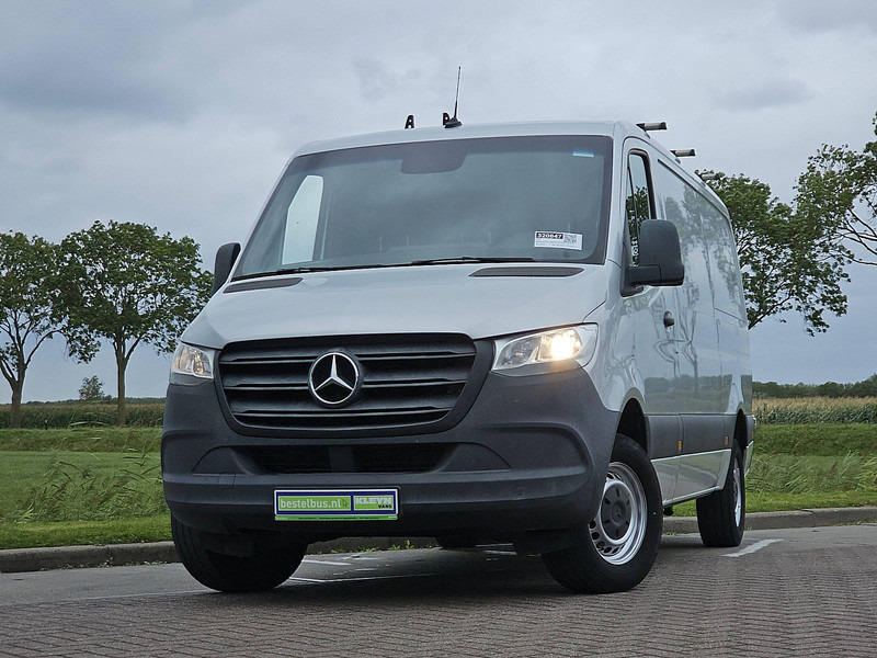 Mercedes-Benz Sprinter 316 L2H1 Trekhaak Mbux - Fourgon utilitaire: photos 1 Mercedes-Benz Sprinter 316 L2H1 Trekhaak Mbux - Fourgon utilitaire: photos 1