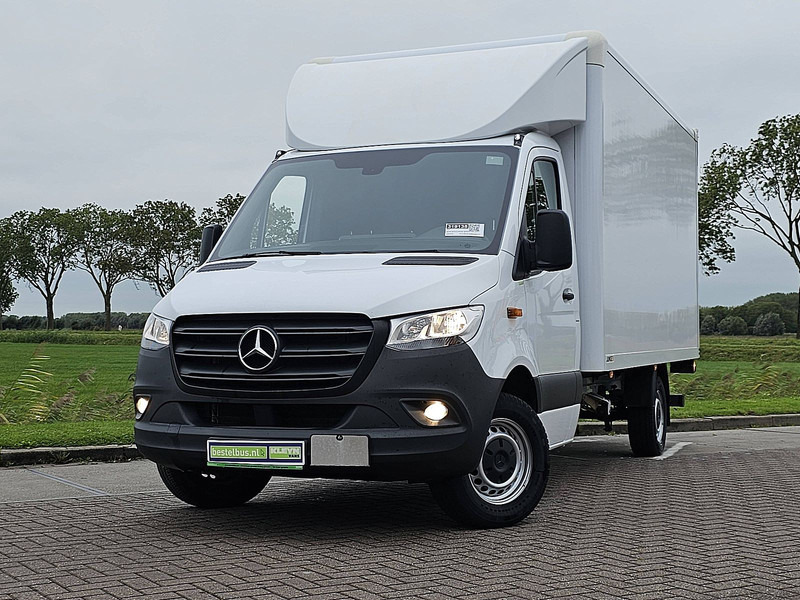 Mercedes-Benz Sprinter 317 Bakwagen Laadklep! - Fourgon: photos 1 Mercedes-Benz Sprinter 317 Bakwagen Laadklep! - Fourgon: photos 1