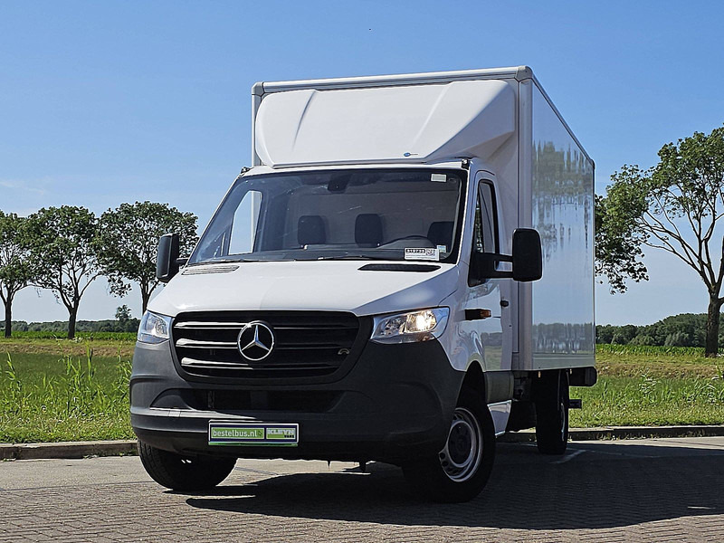 Mercedes-Benz Sprinter 317 Bakwagen Laadklep! - Fourgon: photos 1 Mercedes-Benz Sprinter 317 Bakwagen Laadklep! - Fourgon: photos 1