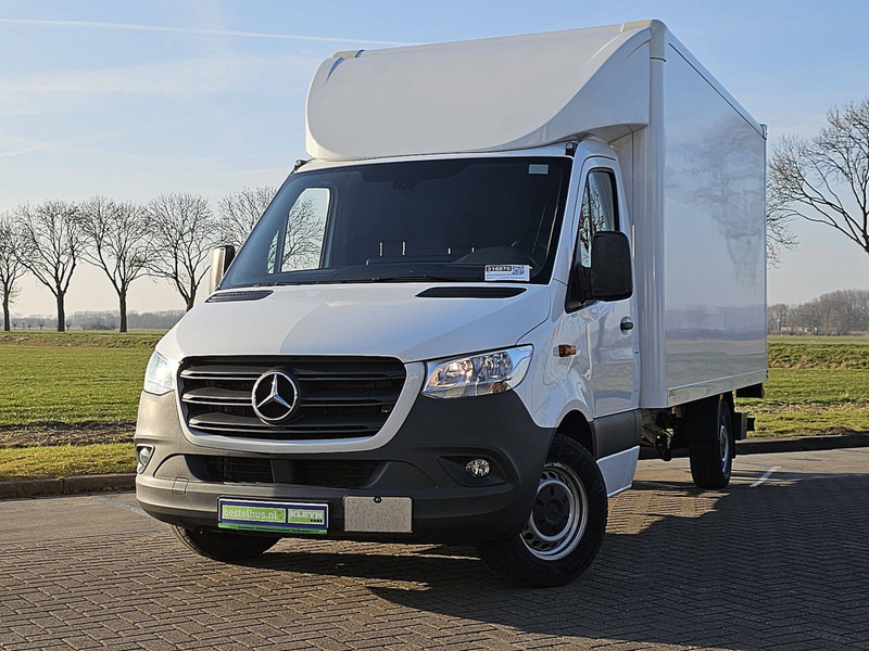 Mercedes-Benz Sprinter 317 Bakwagen Laadklep! - Fourgon: photos 1 Mercedes-Benz Sprinter 317 Bakwagen Laadklep! - Fourgon: photos 1