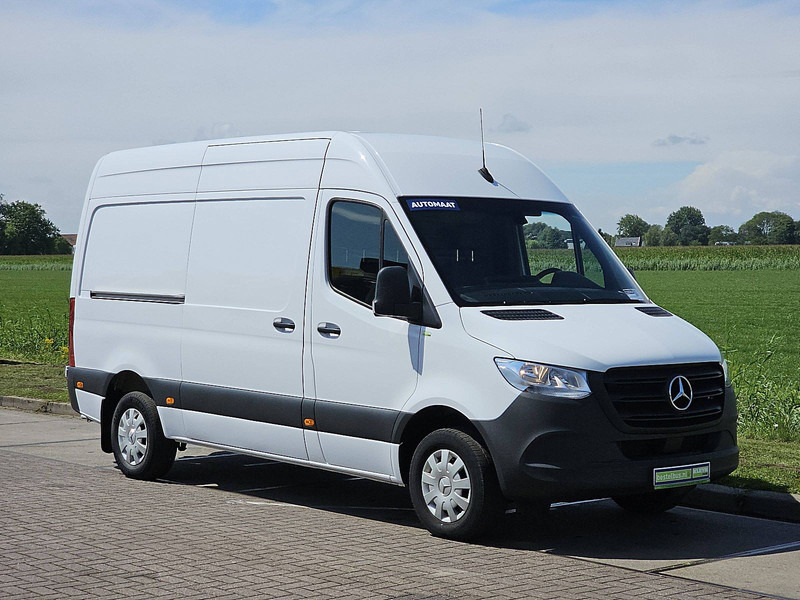 Mercedes-Benz Sprinter 317 L2H2 3.5T-Trekhaak! - Fourgon utilitaire: photos 5 Mercedes-Benz Sprinter 317 L2H2 3.5T-Trekhaak! - Fourgon utilitaire: photos 5