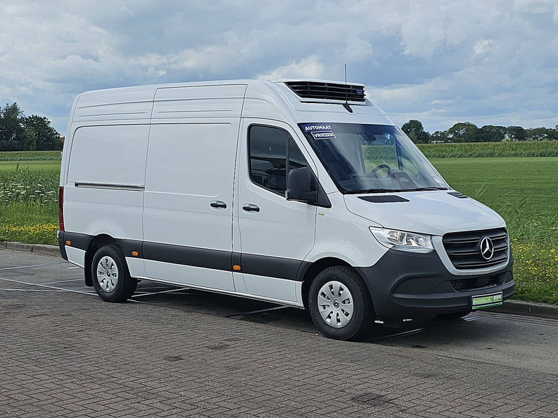 Mercedes-Benz Sprinter 317 L2H2 Koelwagen D/N! - Véhicule utilitaire frigorifique: photos 5 Mercedes-Benz Sprinter 317 L2H2 Koelwagen D/N! - Véhicule utilitaire frigorifique: photos 5