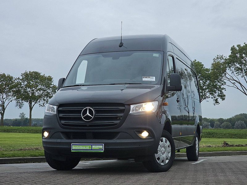 Mercedes-Benz Sprinter 317 L2H2 Mbux 360camera! - Fourgon utilitaire: photos 1 Mercedes-Benz Sprinter 317 L2H2 Mbux 360camera! - Fourgon utilitaire: photos 1