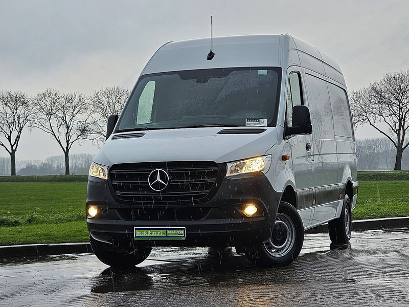Mercedes-Benz Sprinter 317 L2H2 Mbux Navi RWD! - Fourgon utilitaire: photos 1 Mercedes-Benz Sprinter 317 L2H2 Mbux Navi RWD! - Fourgon utilitaire: photos 1