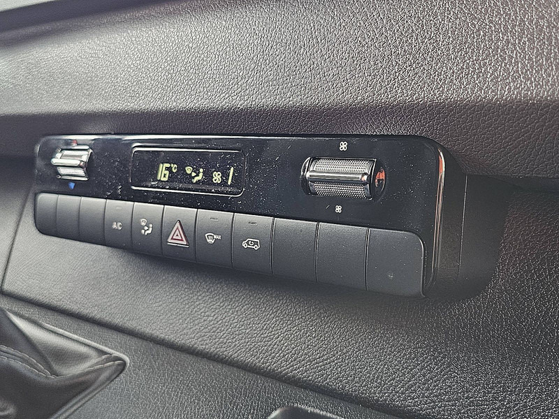 Fourgon utilitaire Mercedes-Benz Sprinter 317 L2H2 Mbux Trekhaak !: photos 10 Fourgon utilitaire Mercedes-Benz Sprinter 317 L2H2 Mbux Trekhaak !: photos 10