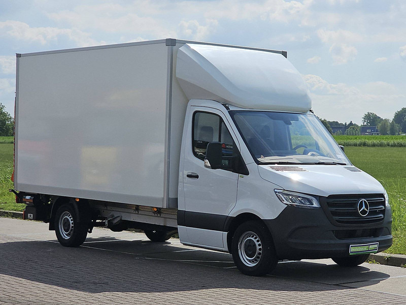 Mercedes-Benz Sprinter 317 ac LED EURO6 - Fourgon: photos 5 Mercedes-Benz Sprinter 317 ac LED EURO6 - Fourgon: photos 5