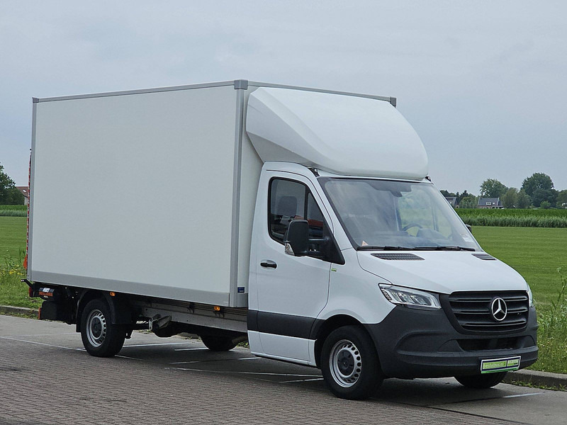 Mercedes-Benz Sprinter 317 ac LED EURO6 - Fourgon: photos 5 Mercedes-Benz Sprinter 317 ac LED EURO6 - Fourgon: photos 5