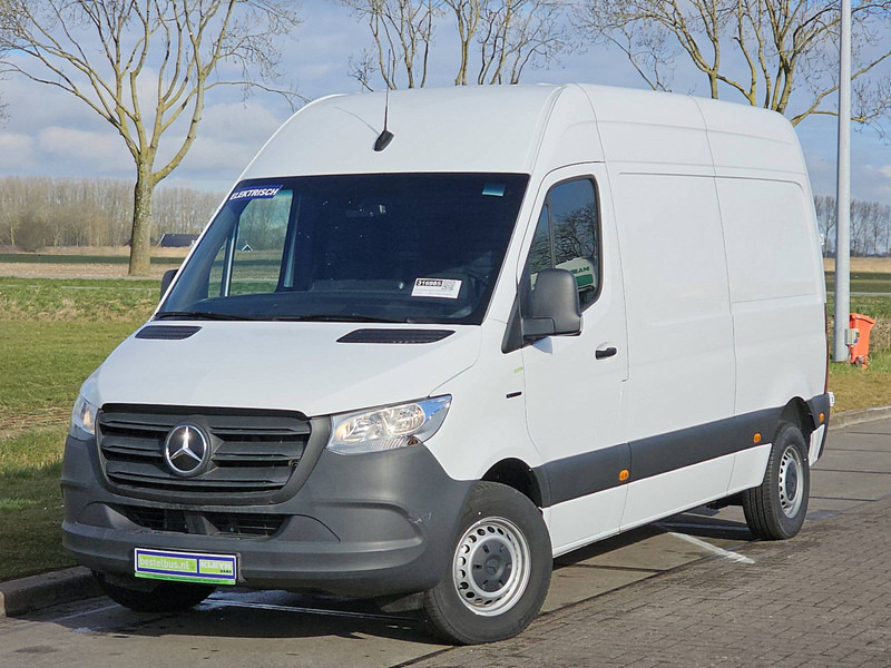Mercedes-Benz eSprinter L2H2 41kWh DEMO! - Fourgon utilitaire, Utilitaire électrique: photos 2 Mercedes-Benz eSprinter L2H2 41kWh DEMO! - Fourgon utilitaire, Utilitaire électrique: photos 2