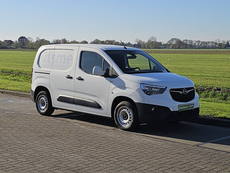 Opel Combo 1.6 D - Fourgon: photos 5 Opel Combo 1.6 D - Fourgon: photos 5