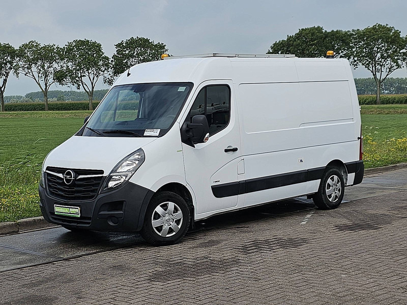 Opel Movano 2.3 CDTI 135 L2H2 - Fourgon utilitaire: photos 2 Opel Movano 2.3 CDTI 135 L2H2 - Fourgon utilitaire: photos 2