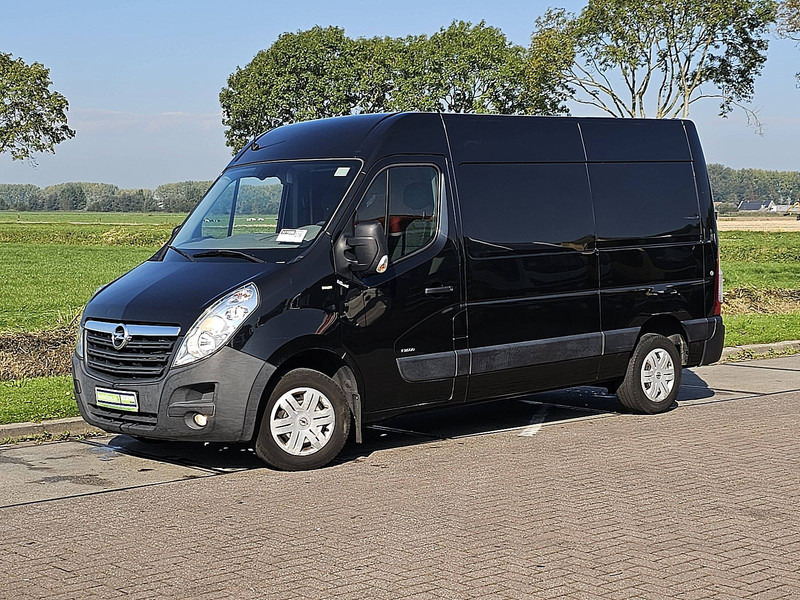 Opel Movano 2.3 - Fourgon utilitaire: photos 2 Opel Movano 2.3 - Fourgon utilitaire: photos 2