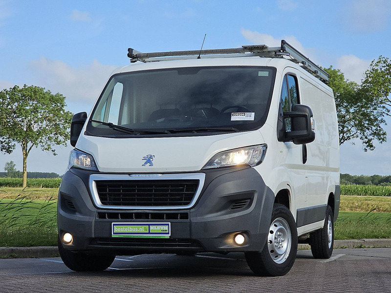 Peugeot Boxer 2.0 - Fourgonnette: photos 1 Peugeot Boxer 2.0 - Fourgonnette: photos 1