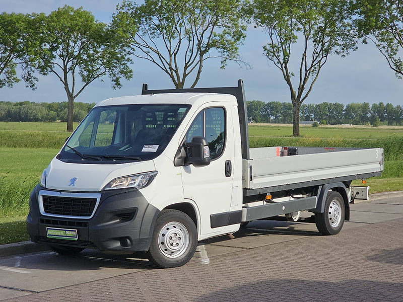 Peugeot Boxer 335 - Fourgon plateau: photos 2 Peugeot Boxer 335 - Fourgon plateau: photos 2