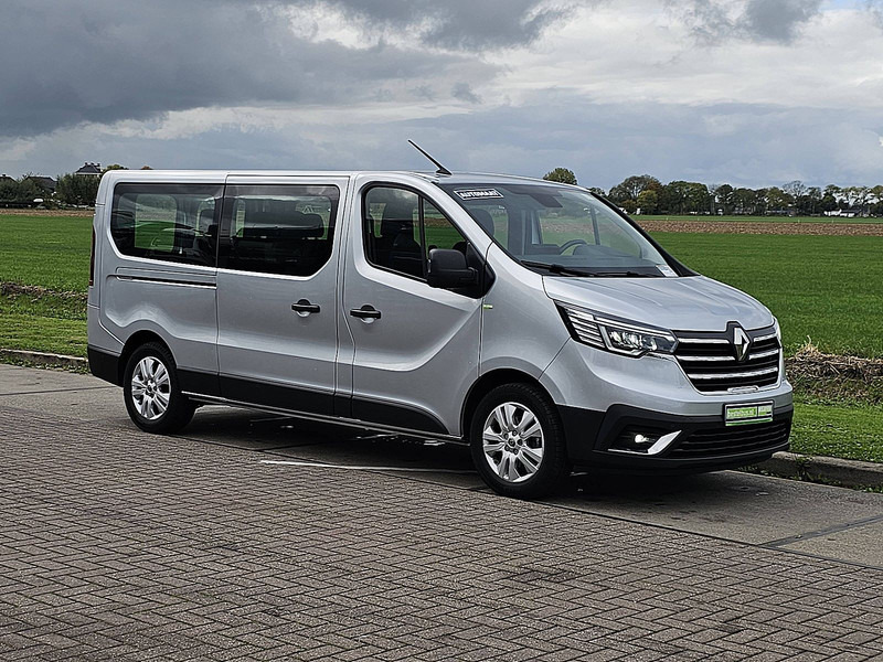 Renault Trafic 2.0 DCI ac aut. 8 pers EURO6 - Minibus, Transport de personnes: photos 5 Renault Trafic 2.0 DCI ac aut. 8 pers EURO6 - Minibus, Transport de personnes: photos 5