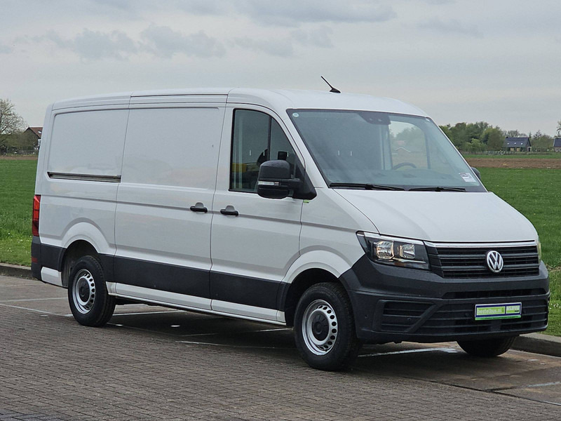 Volkswagen Crafter 30 2.0 L2H1 Trekhaak AC - Fourgonnette: photos 5 Volkswagen Crafter 30 2.0 L2H1 Trekhaak AC - Fourgonnette: photos 5