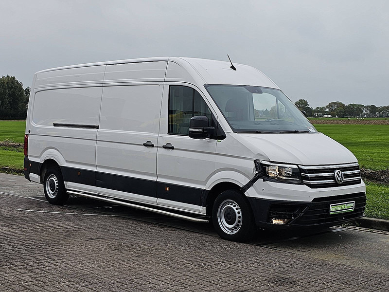 Volkswagen Crafter 35 2.0 - Fourgon utilitaire: photos 5 Volkswagen Crafter 35 2.0 - Fourgon utilitaire: photos 5