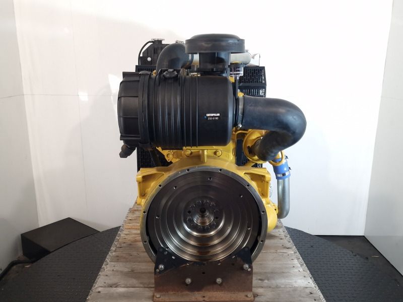 Caterpillar 3054C DITAAC Engine+Radiator - Moteur pour Matériel industriel: photos 2 Caterpillar 3054C DITAAC Engine+Radiator - Moteur pour Matériel industriel: photos 2