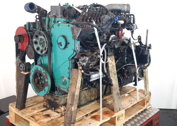 Moteur Cummins 6CTAA Bus Spec Engine (Bus): photos 6 Moteur Cummins 6CTAA Bus Spec Engine (Bus): photos 6