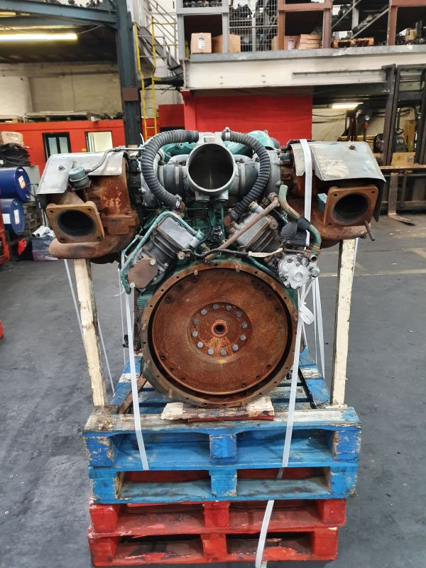 Deutz TCD2015 V08 - Moteur pour Matériel industriel: photos 4 Deutz TCD2015 V08 - Moteur pour Matériel industriel: photos 4