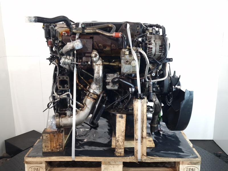 MAN D0834 LFL67 EUR6 Engine (Truck) - Moteur pour Camion: photos 3 MAN D0834 LFL67 EUR6 Engine (Truck) - Moteur pour Camion: photos 3