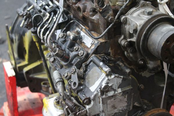 Perkins 404C - Moteur pour Engins de chantier: photos 3 Perkins 404C - Moteur pour Engins de chantier: photos 3